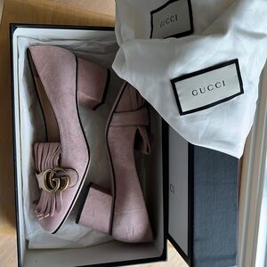 Authentic - Gucci suede mid heel Marmont pumps 39